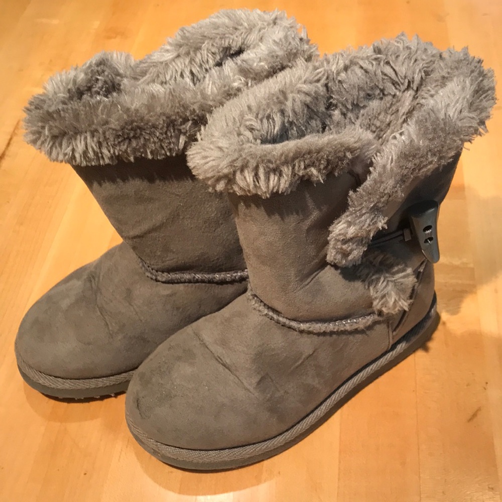 Gray boots